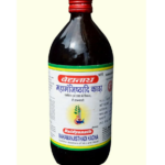 Baidyanath Mahamanjishthadi Kadha (450ml) For Skin Rashes, Acne & Pimples